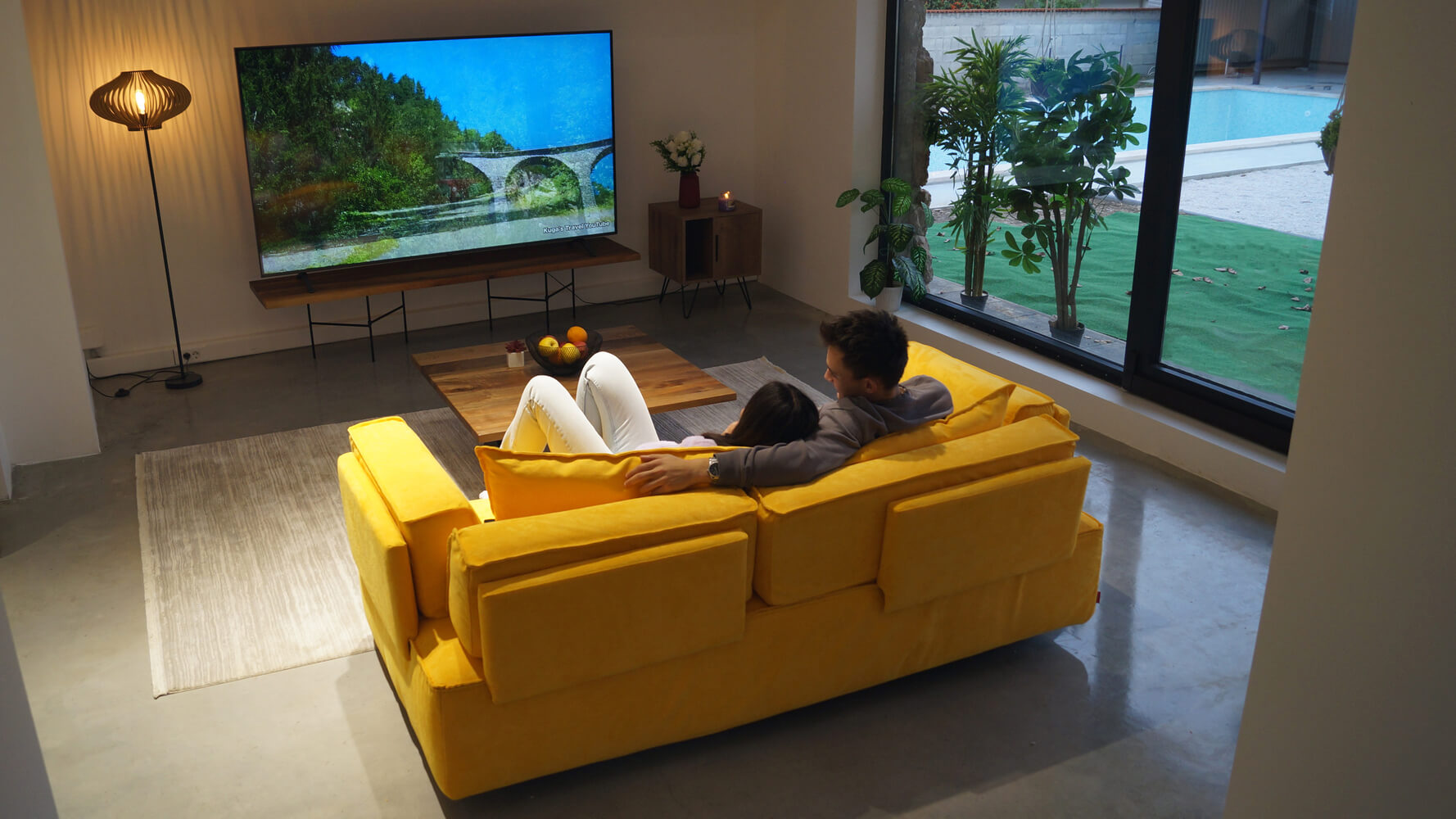 Die optimale Höhe & Position für deinen Fernseher im Wohnzimmer