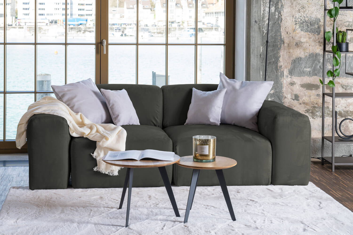 Toni coffee table