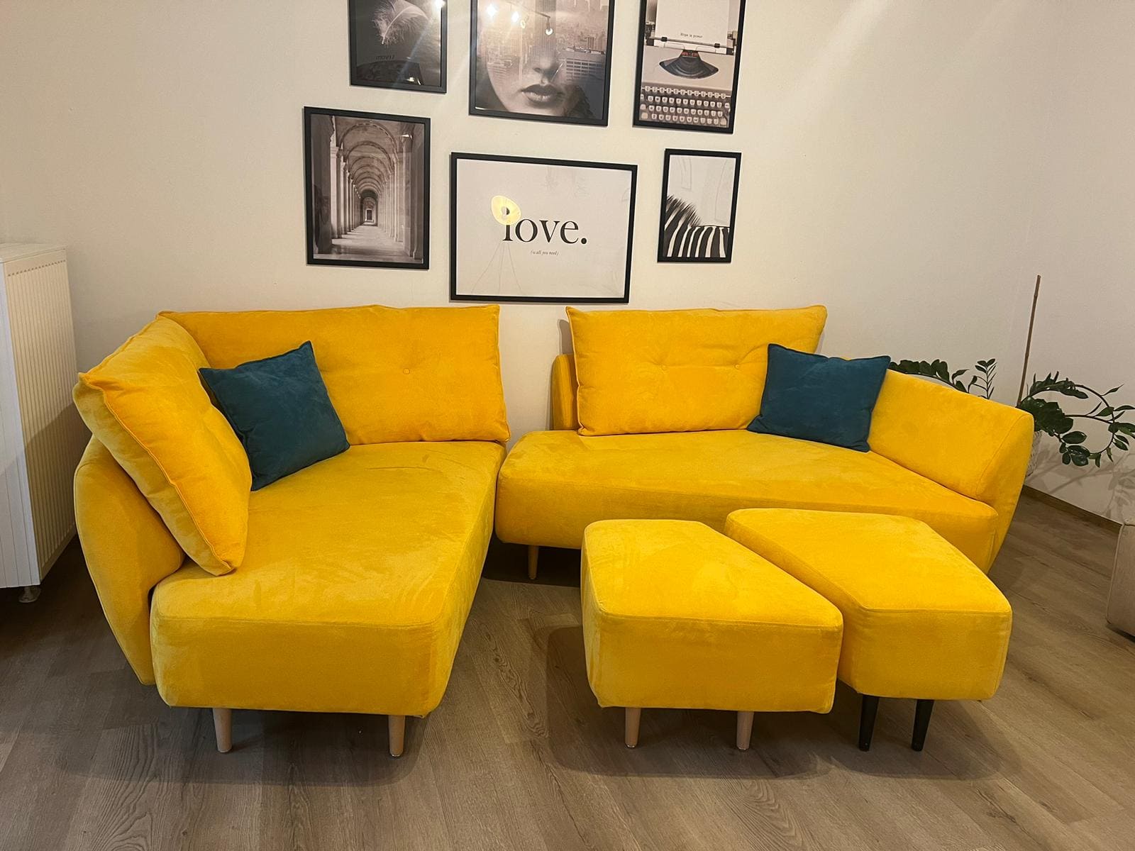 Outlet - Modulares Sofa Mike mit Schlaffunktion - Showroom Wien - 1. Teilzahlung - Individuell