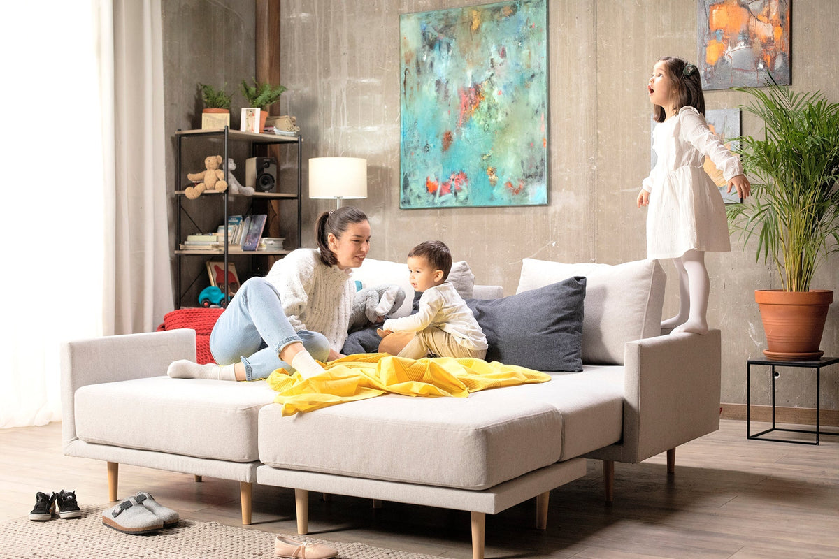 Sofas für Familien: 11 Praktische Tipps zur Auswahl des Richtigen Sofas