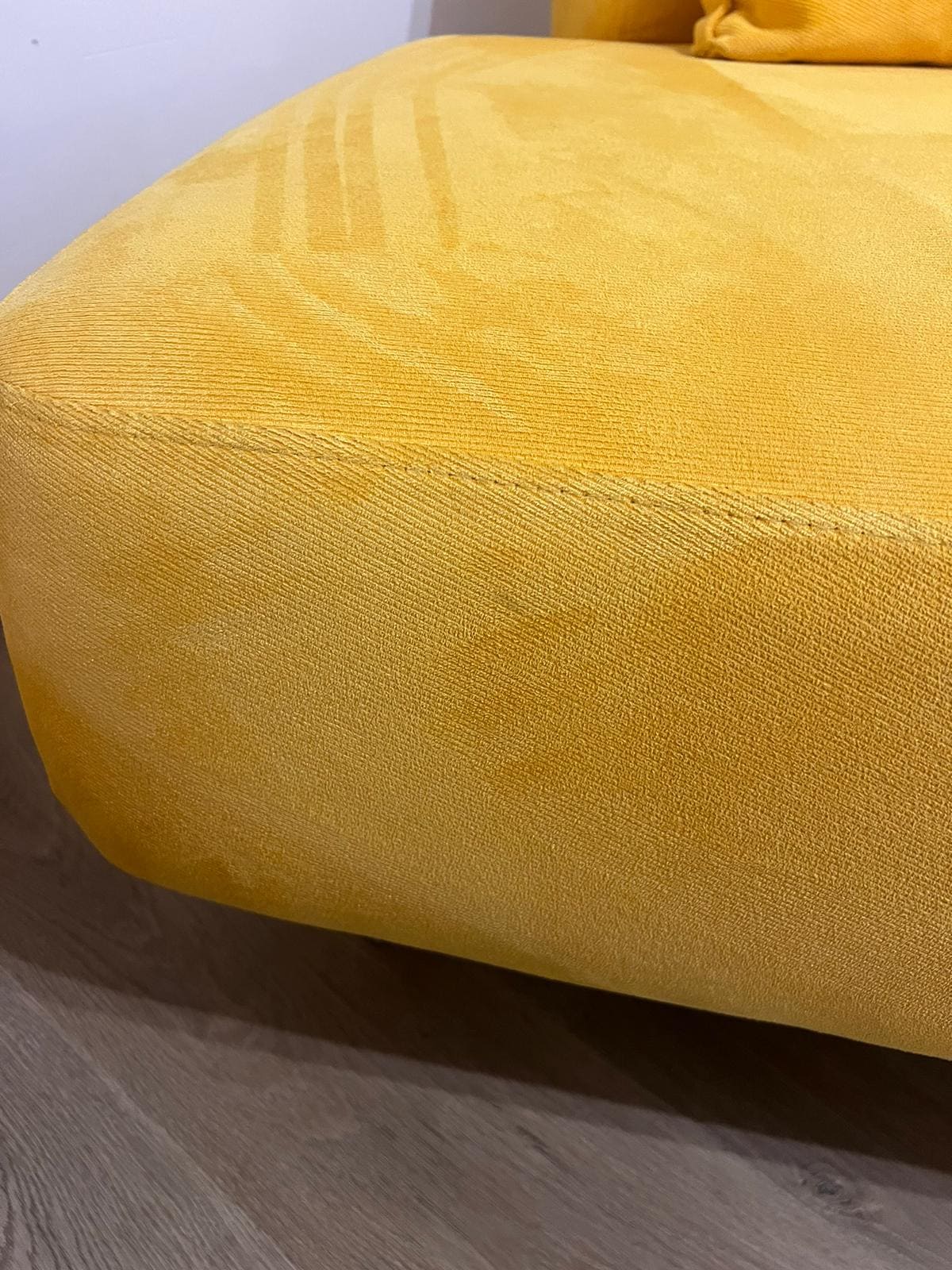 Outlet - Modulares Sofa Mike mit Schlaffunktion - Showroom Wien - 1. Teilzahlung - Individuell